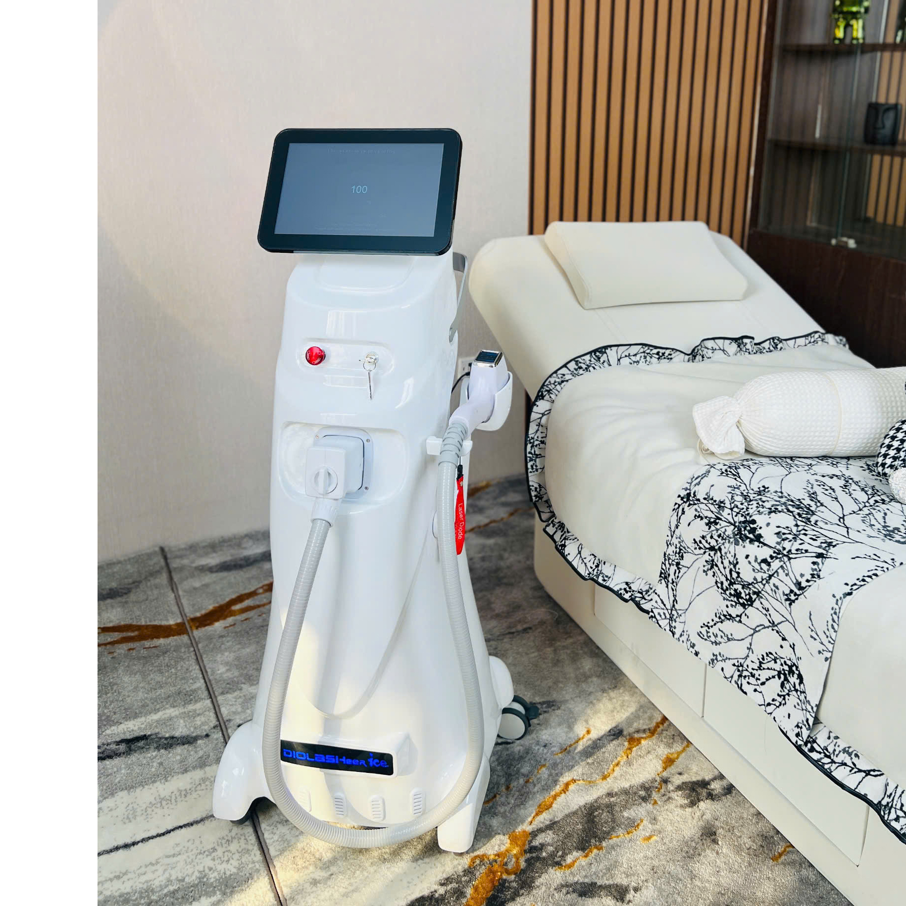 Máy triệt lông Diode Laser ICE